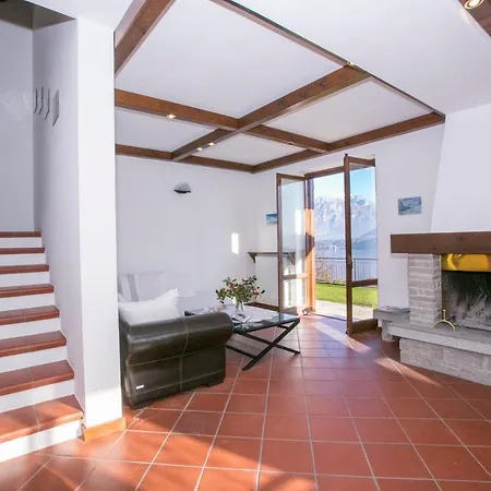Lejlighed Sleeps 6 Mezzegra